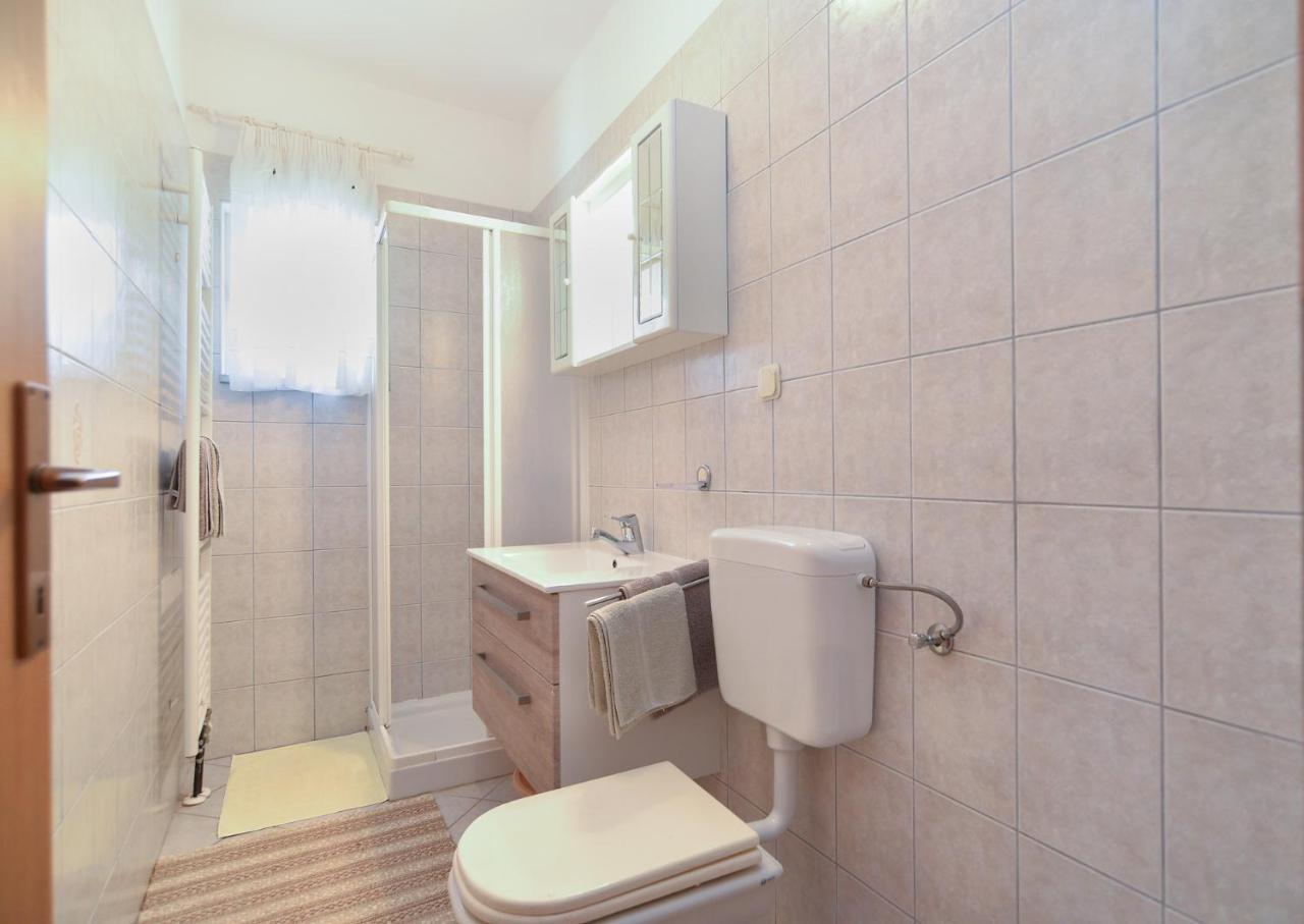 Apartments Vrcevan 811 梅杜林 外观 照片